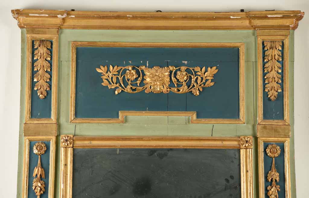 Unique 18th-century large Italian mirror