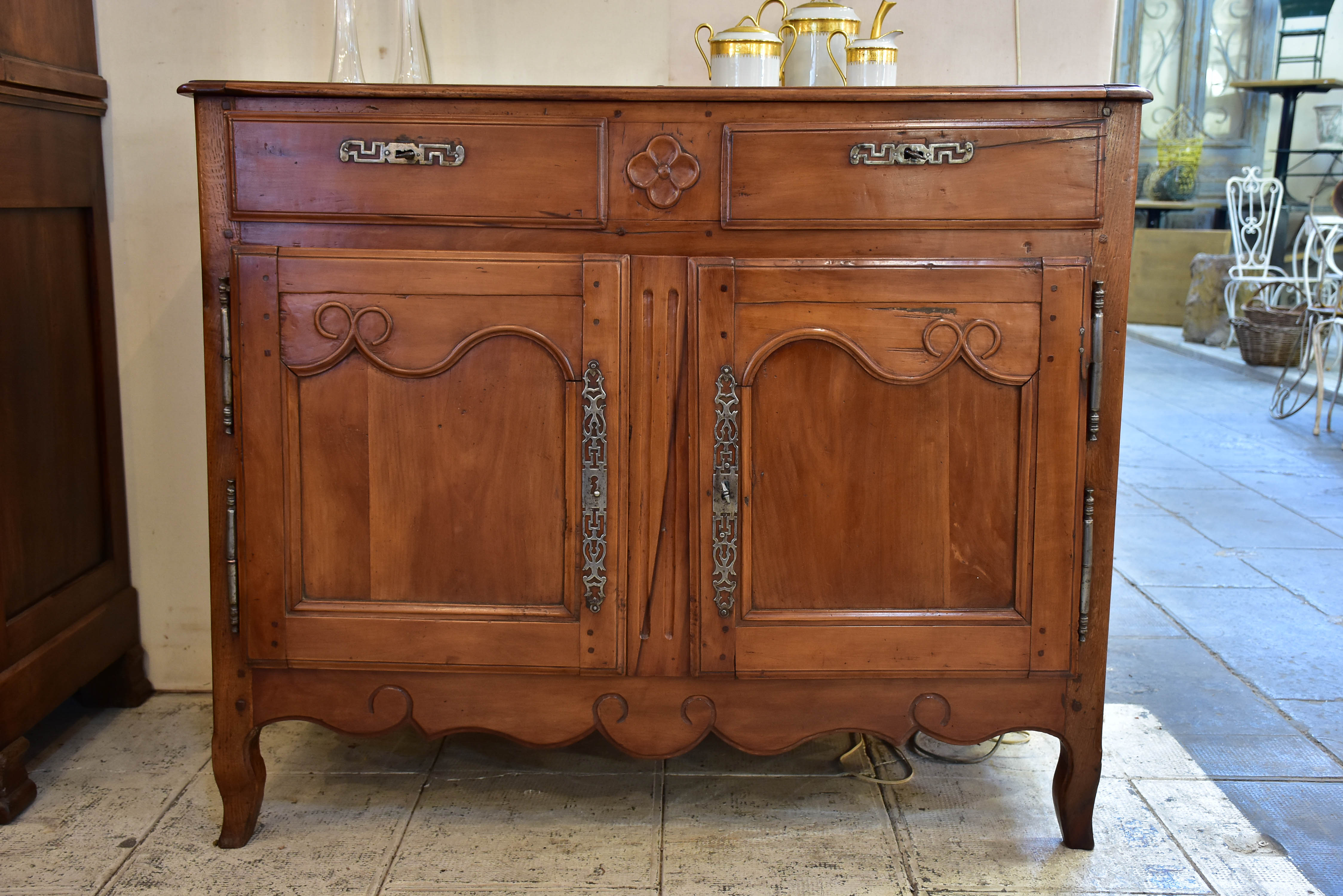 18th century Louis XV kitchen buffet