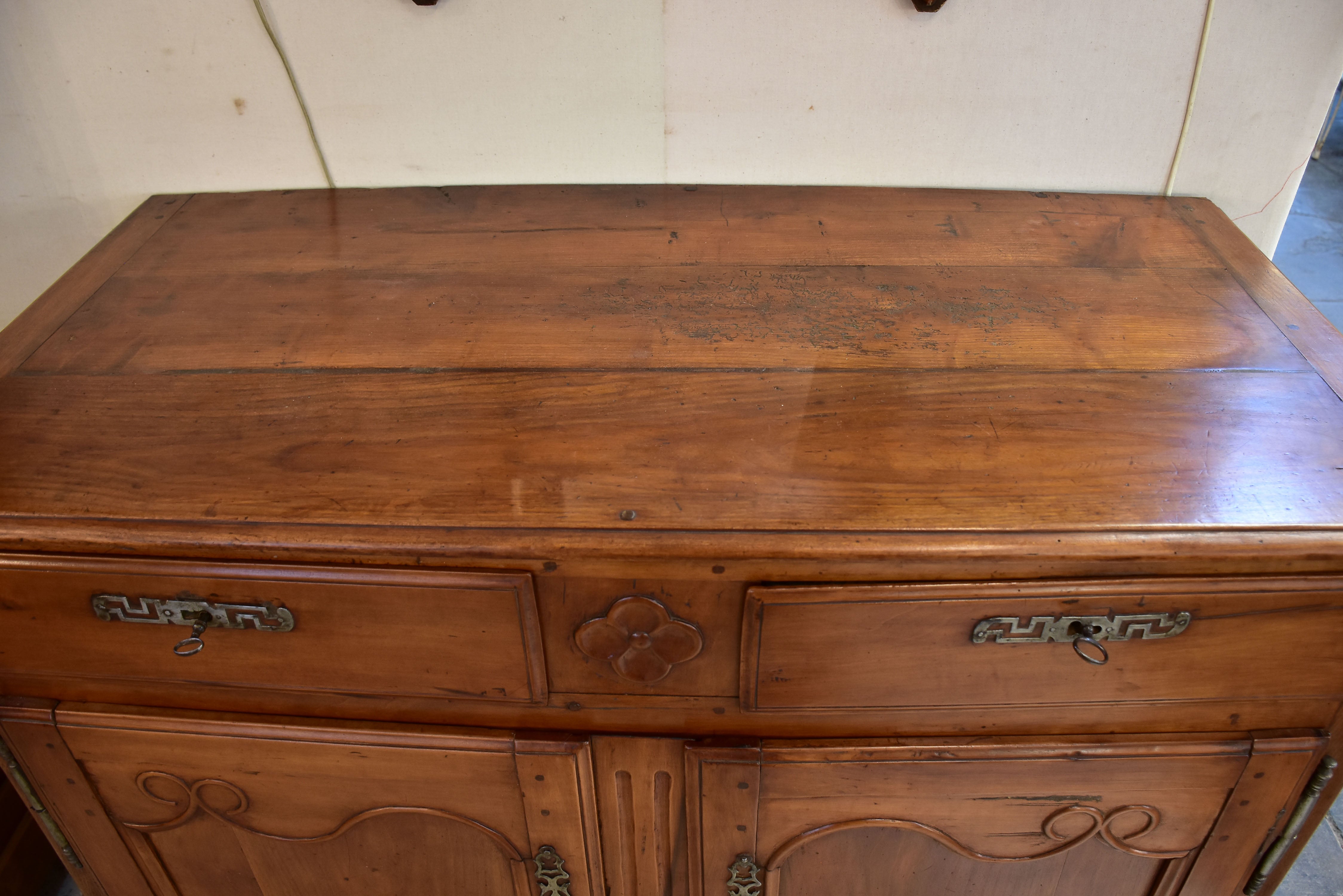 18th century Louis XV kitchen buffet