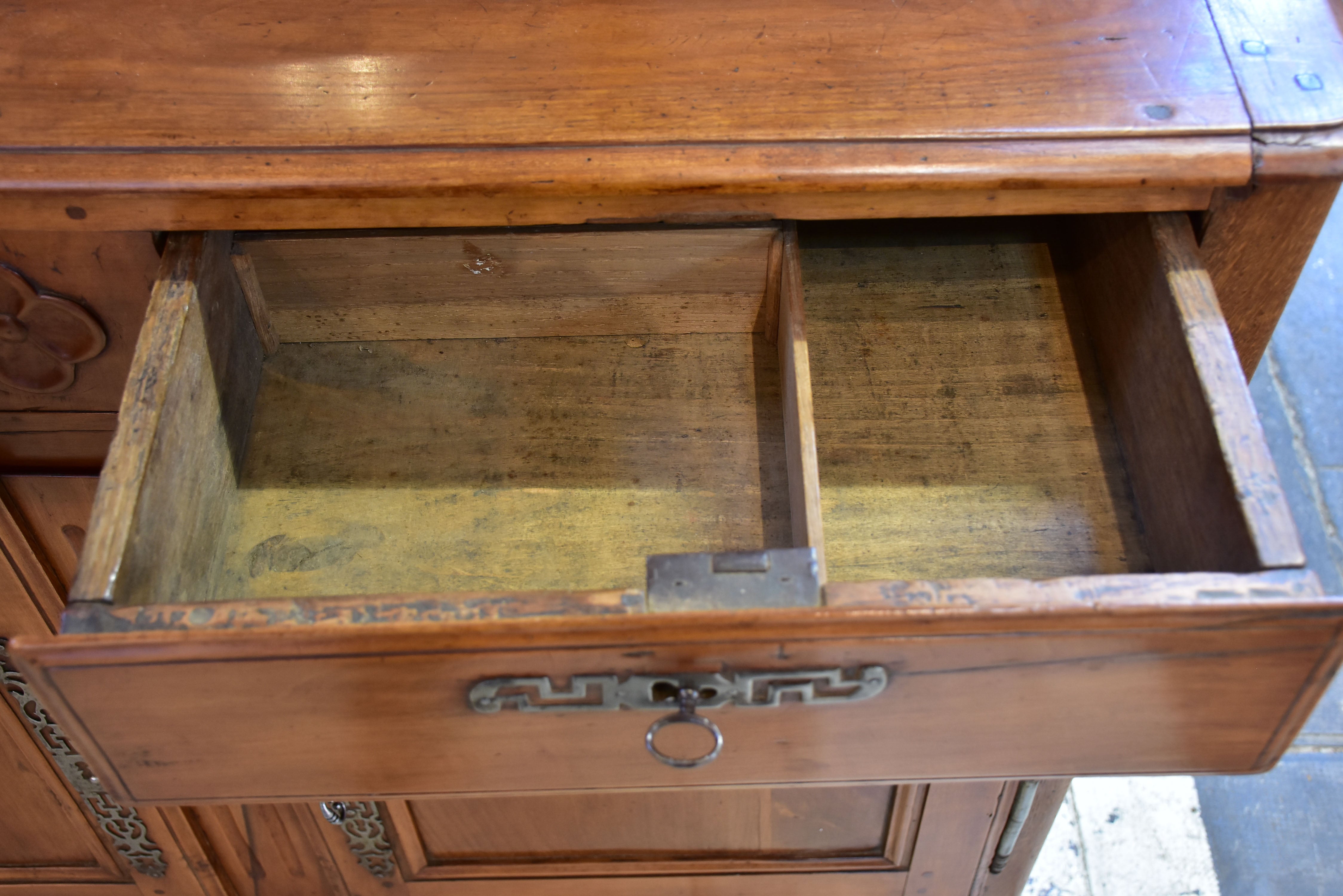 18th century Louis XV kitchen buffet