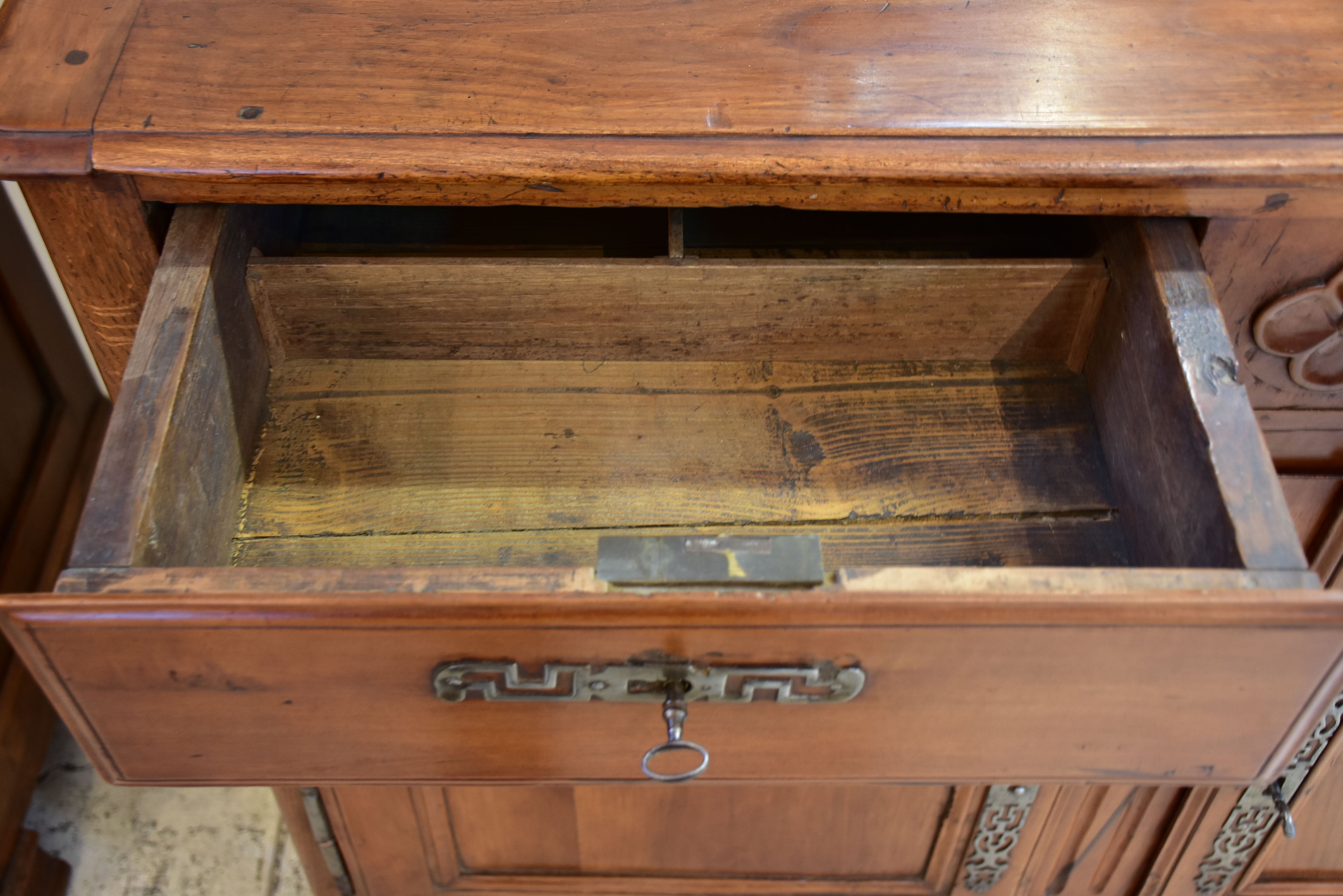 18th century Louis XV kitchen buffet