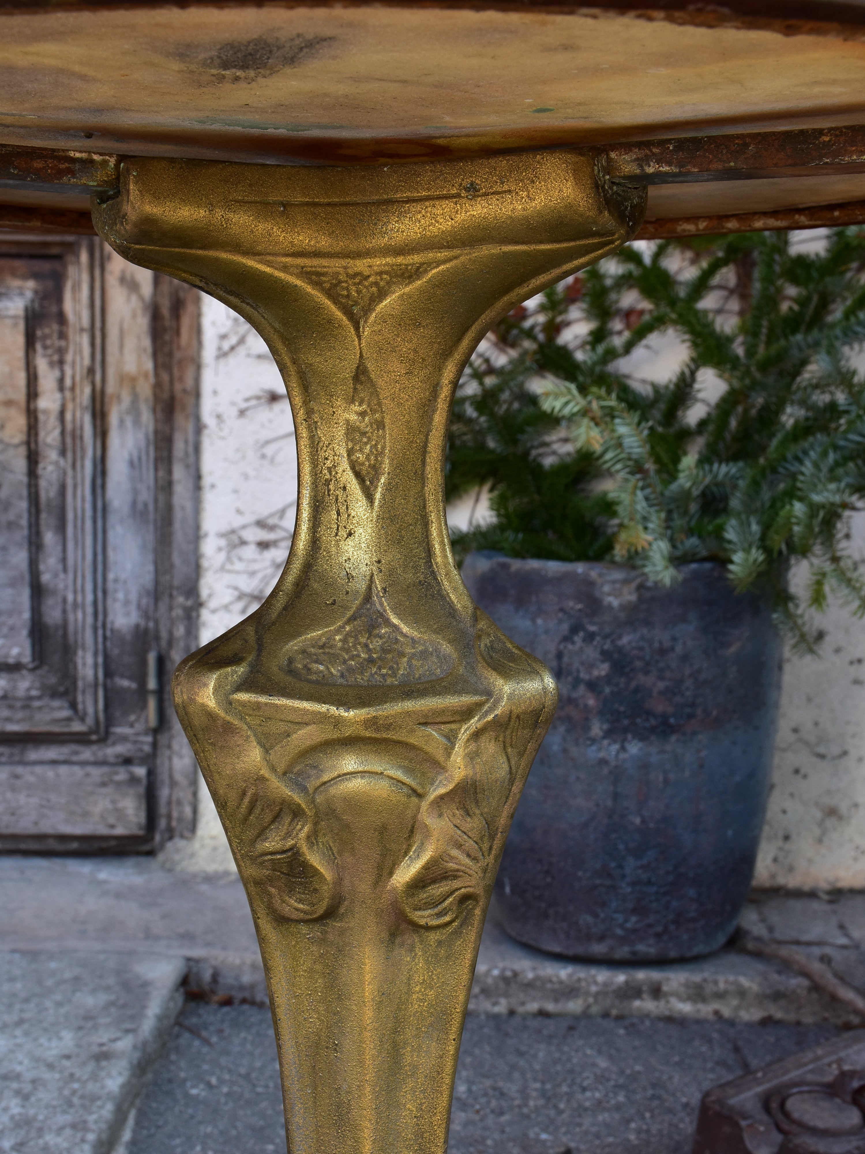 Art Nouveau French round bistro table