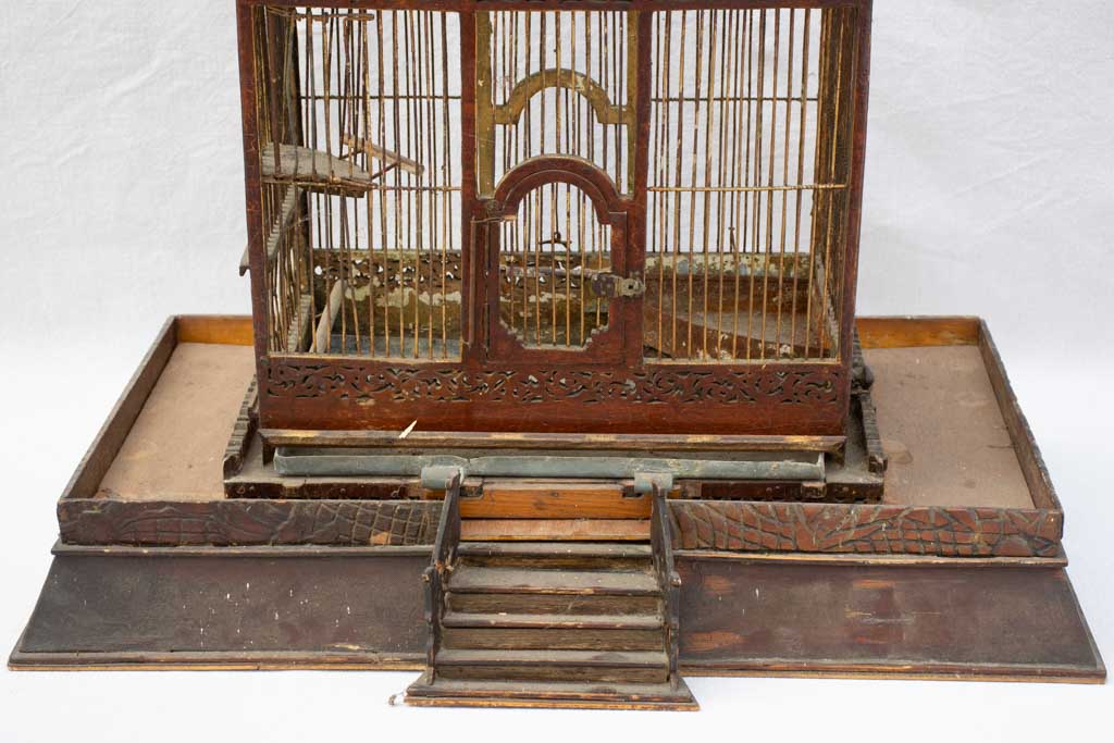 Grand French birdcage from the 19th century