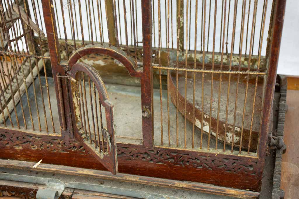 Grand French birdcage from the 19th century