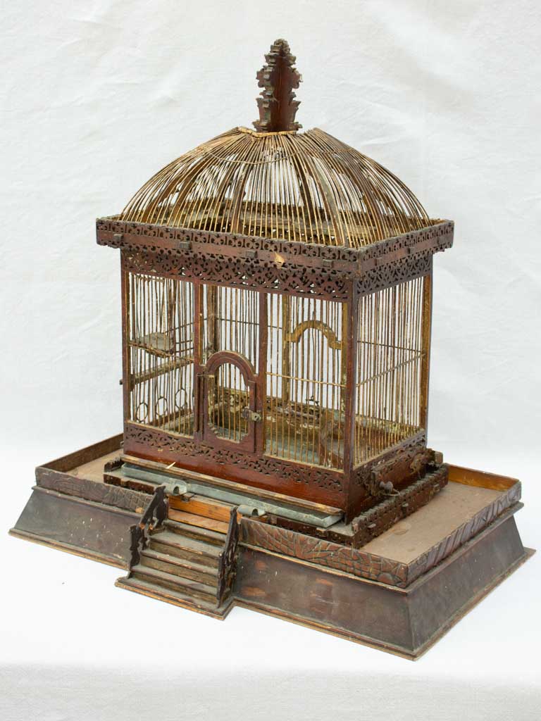 Grand French birdcage from the 19th century