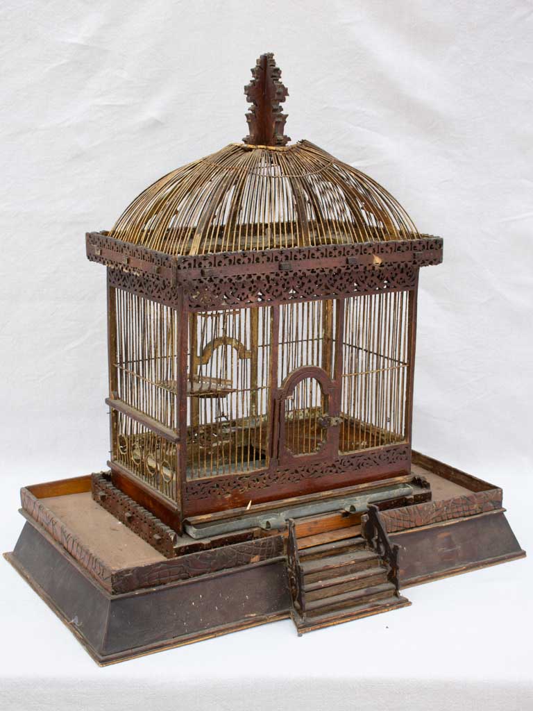 Grand French birdcage from the 19th century