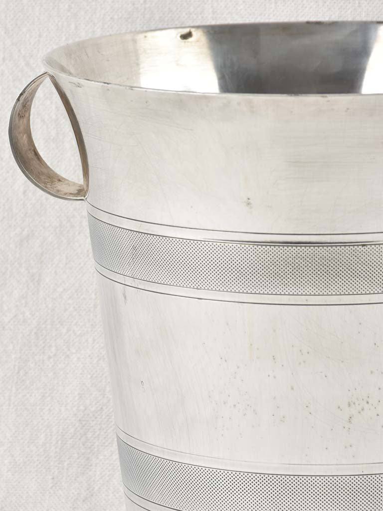 Gift-worthy silver-plated champagne bucket