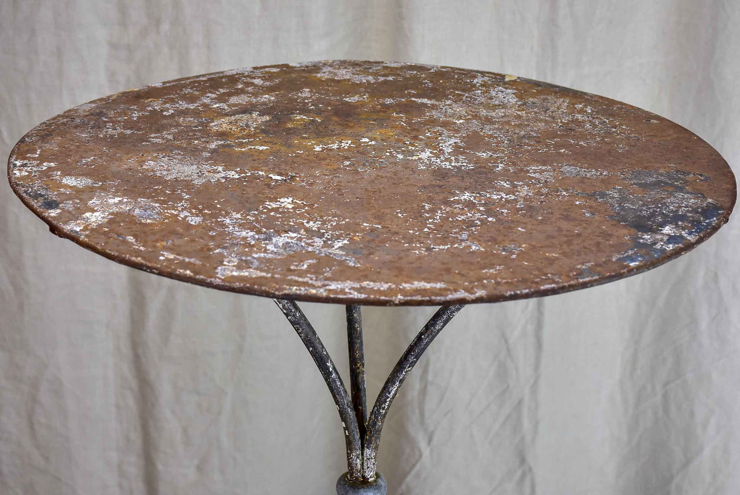 Antique French garden table with daisy base