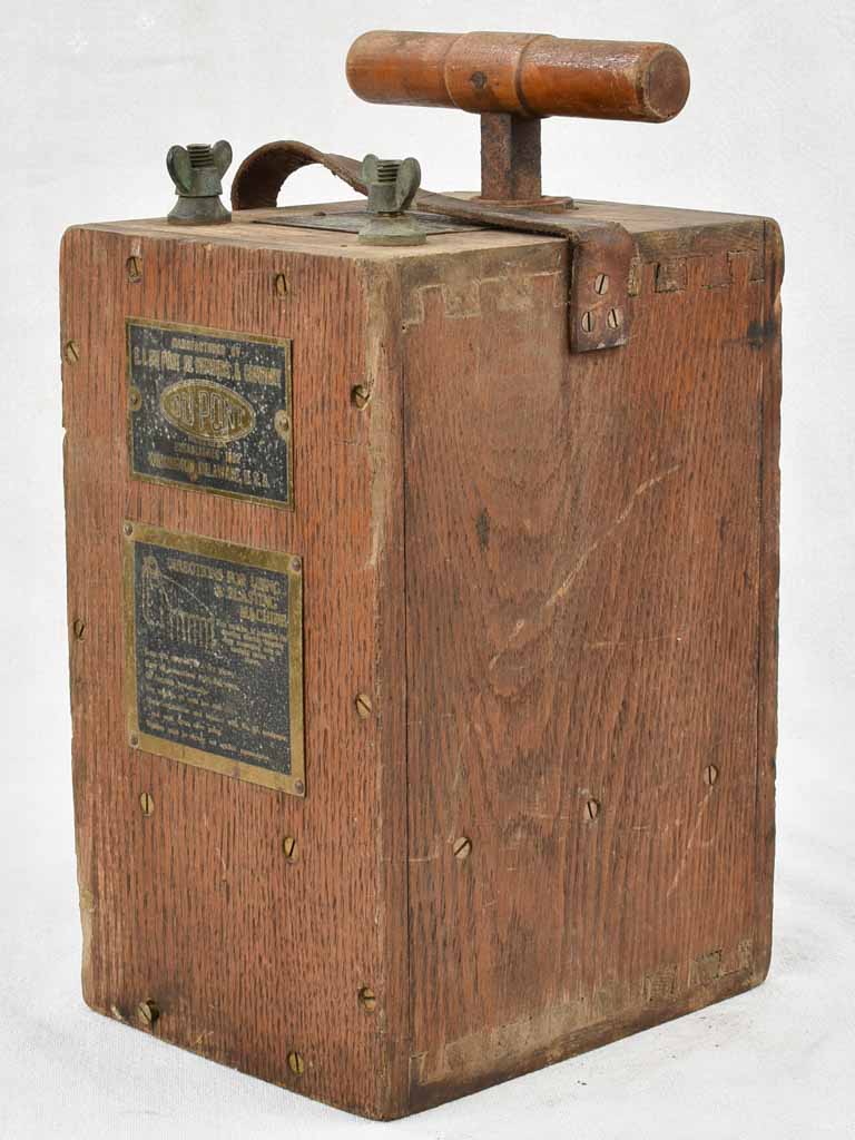 Antique plunger box / dynamite detonator / blasting machine 14¼"