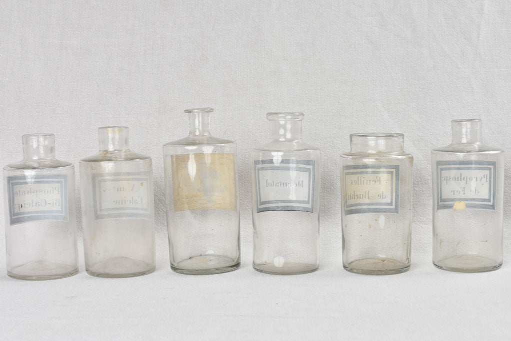 Collection of 11 glass apothecary jars - 19th century