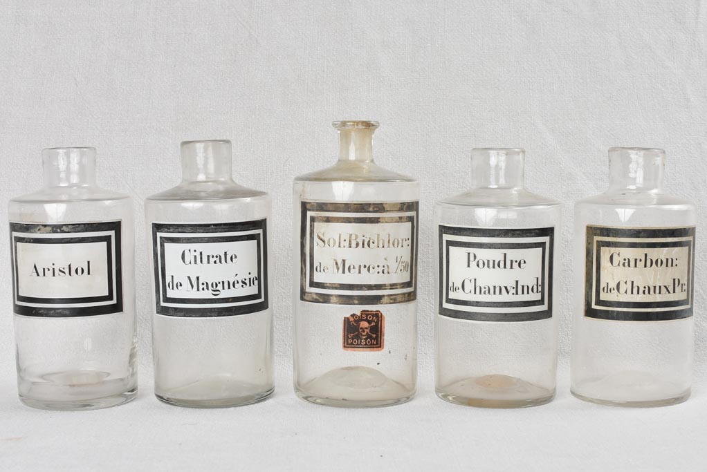 Collection of 11 glass apothecary jars - 19th century