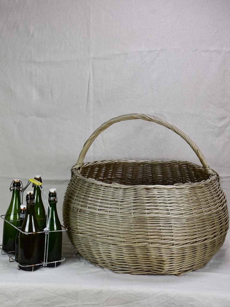 Very very large antique French wicker basket with handle 28¼"