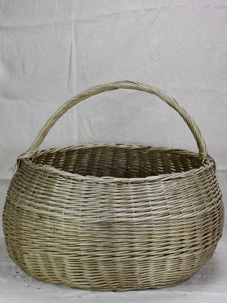 Very very large antique French wicker basket with handle 28¼"