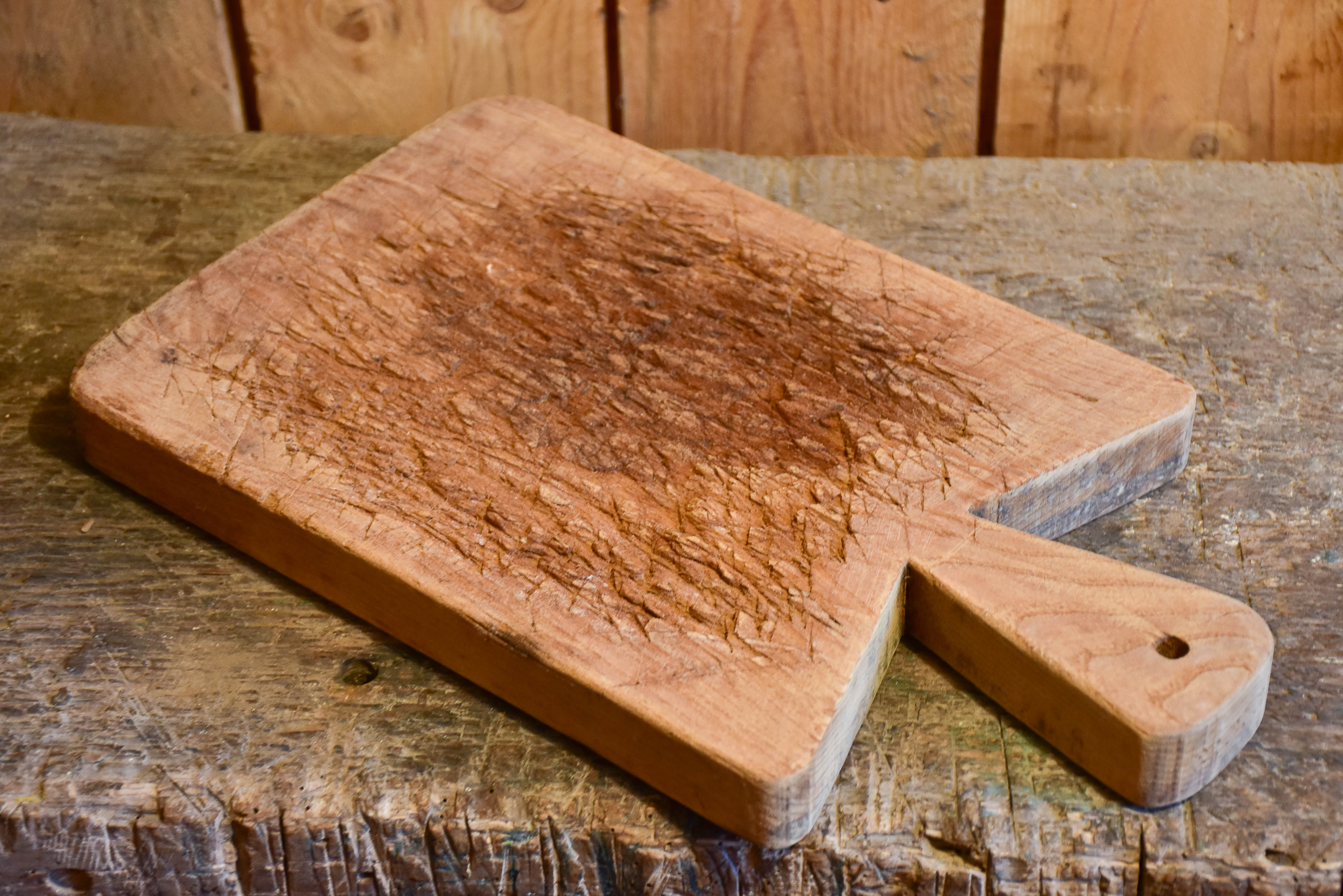 Petite French cutting board with pointed corners