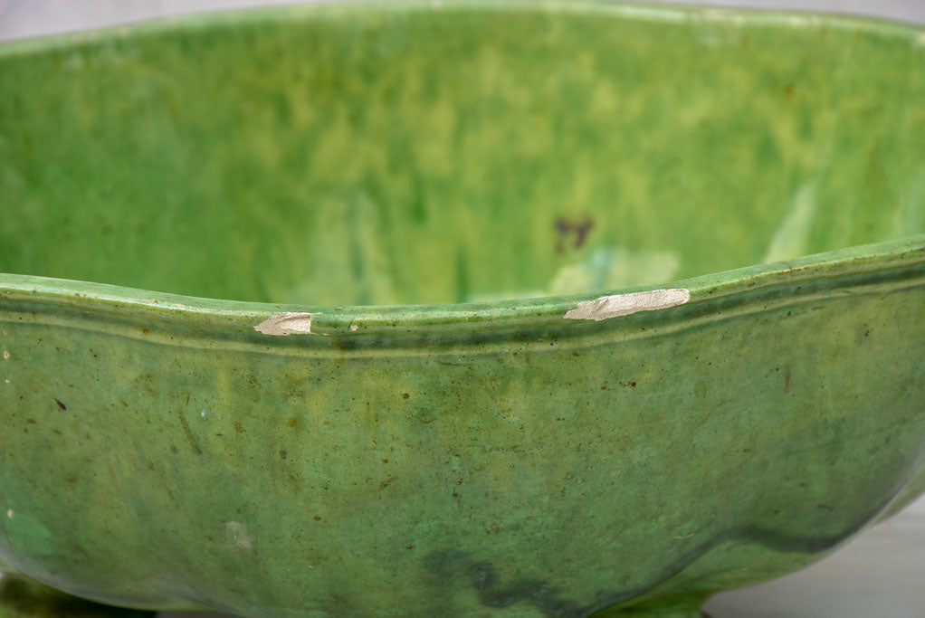 Rustic early 20th Century Dieulefit tureen with lid