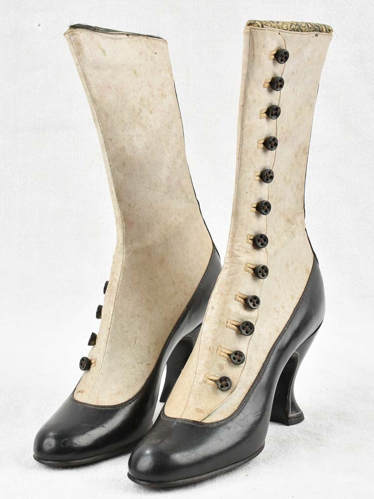 Pair of 19th century ladies fashion boots - sample model