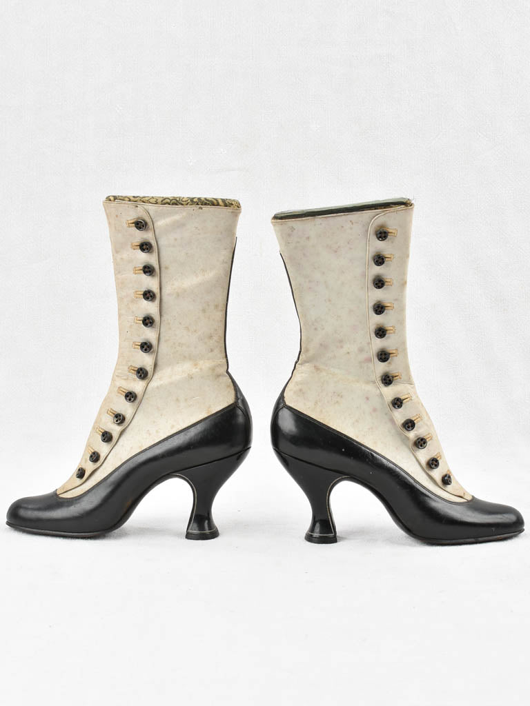 Pair of 19th century ladies fashion boots - sample model