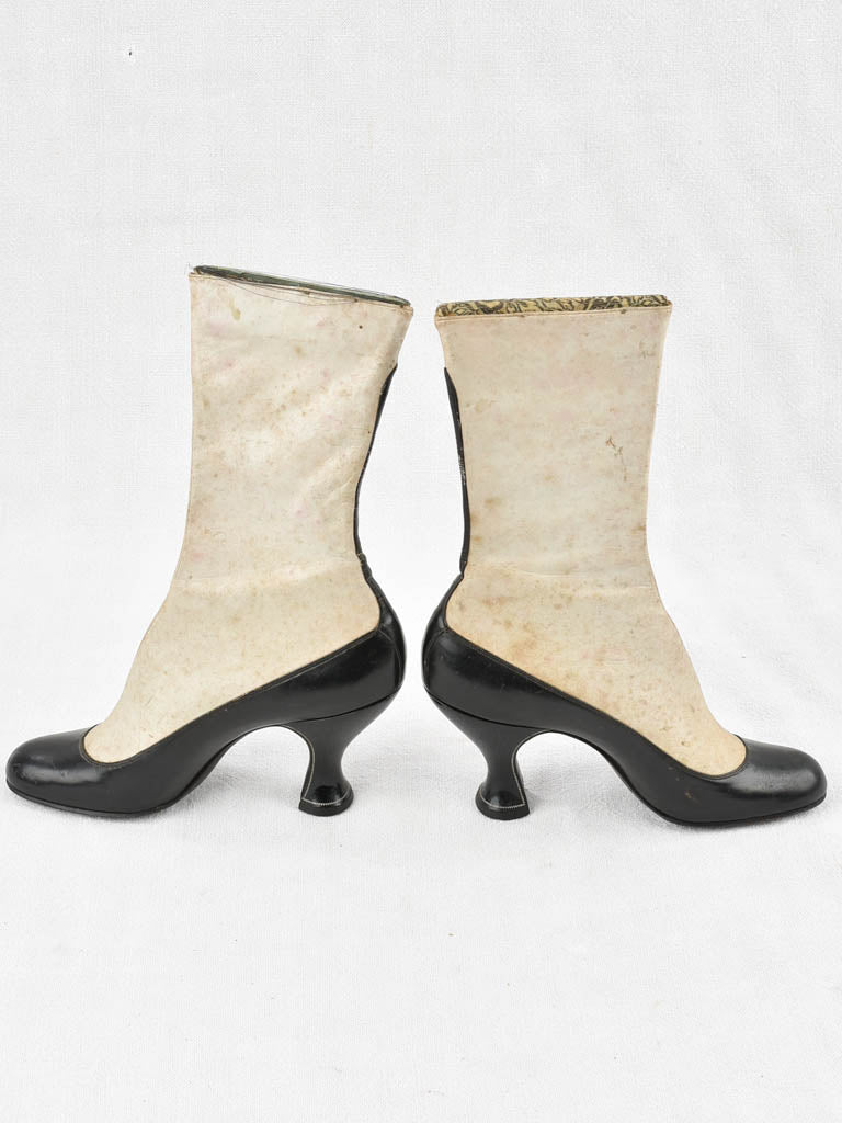 Pair of 19th century ladies fashion boots - sample model