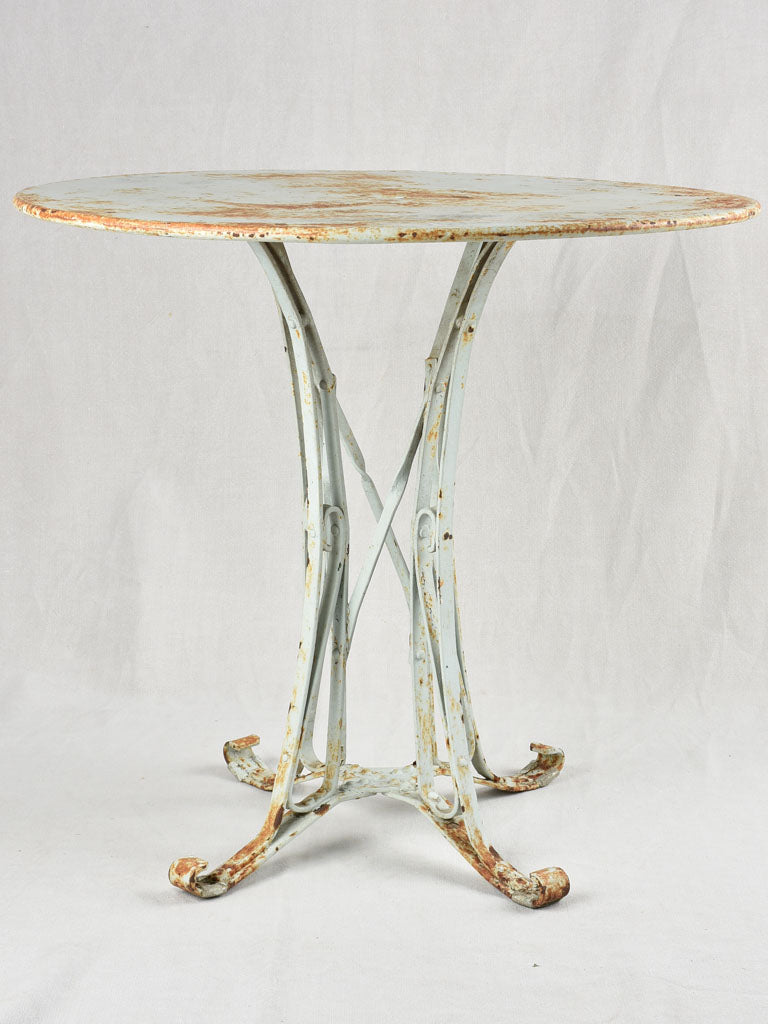 Vintage French garden table circular design