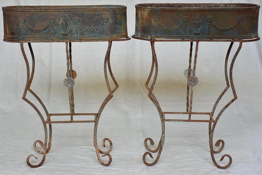 Pair of pretty oval French plant stands