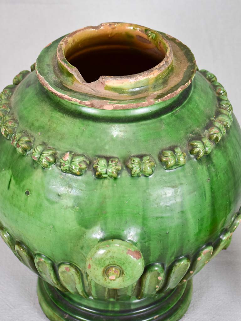 Museum quality 18th-century Vinegar pot/vinaigrier from Saint Jean-de-Fos 18½"