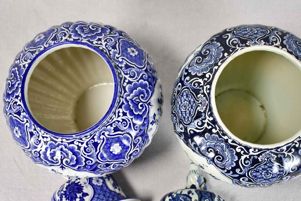 Two blue and white lidded ginger jars 15"