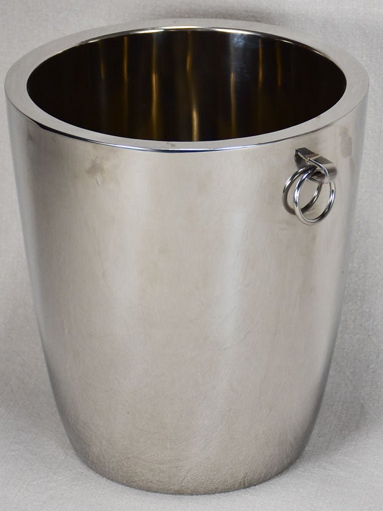 Large modern ice bucket - insulated 11"