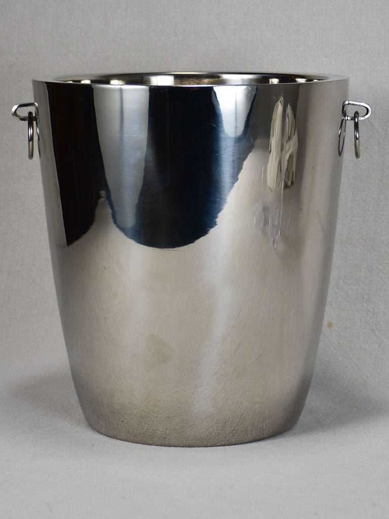 Large modern ice bucket - insulated 11"