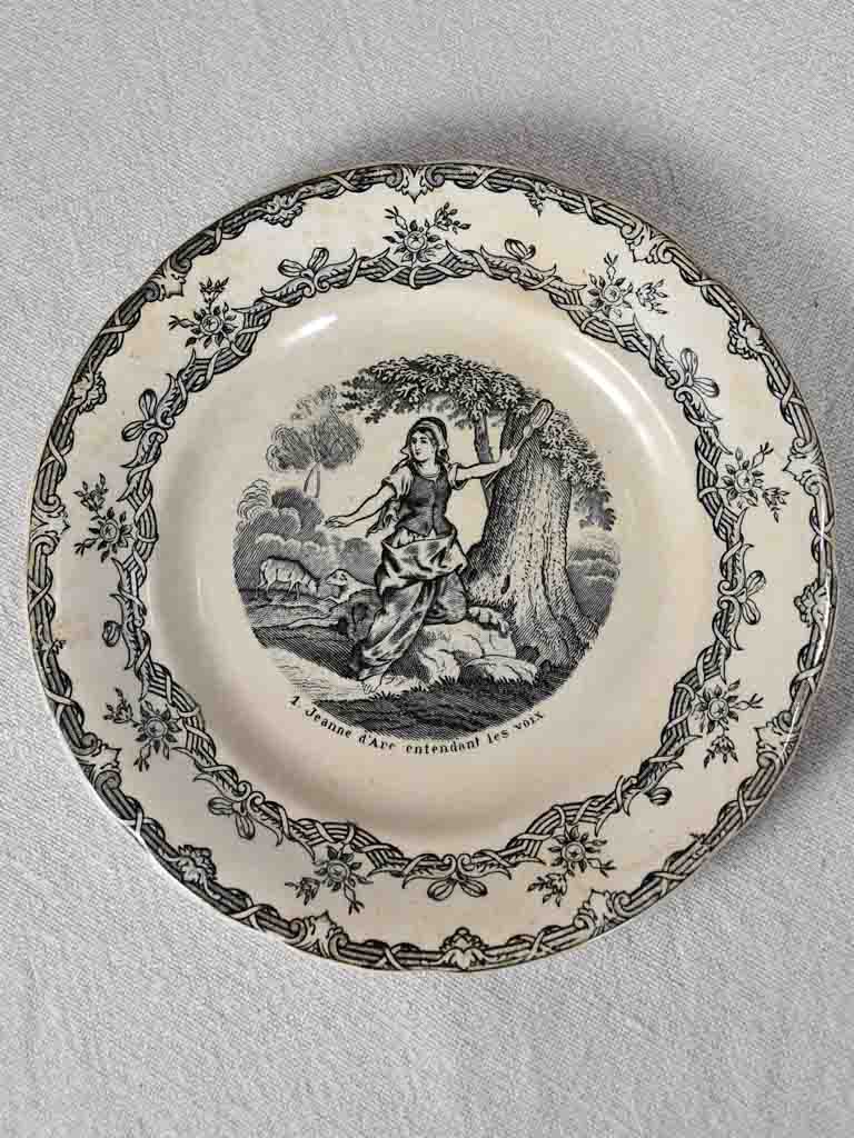 Set of twelve Jean d'Arc themed story plates from the nineteenth-century - monochrome 8"