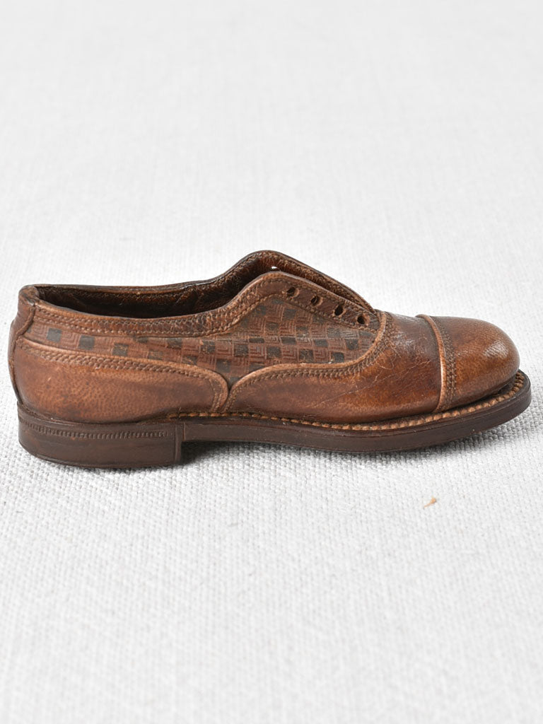 Miniature leather shoe - shoemaker's project 1940s 4"