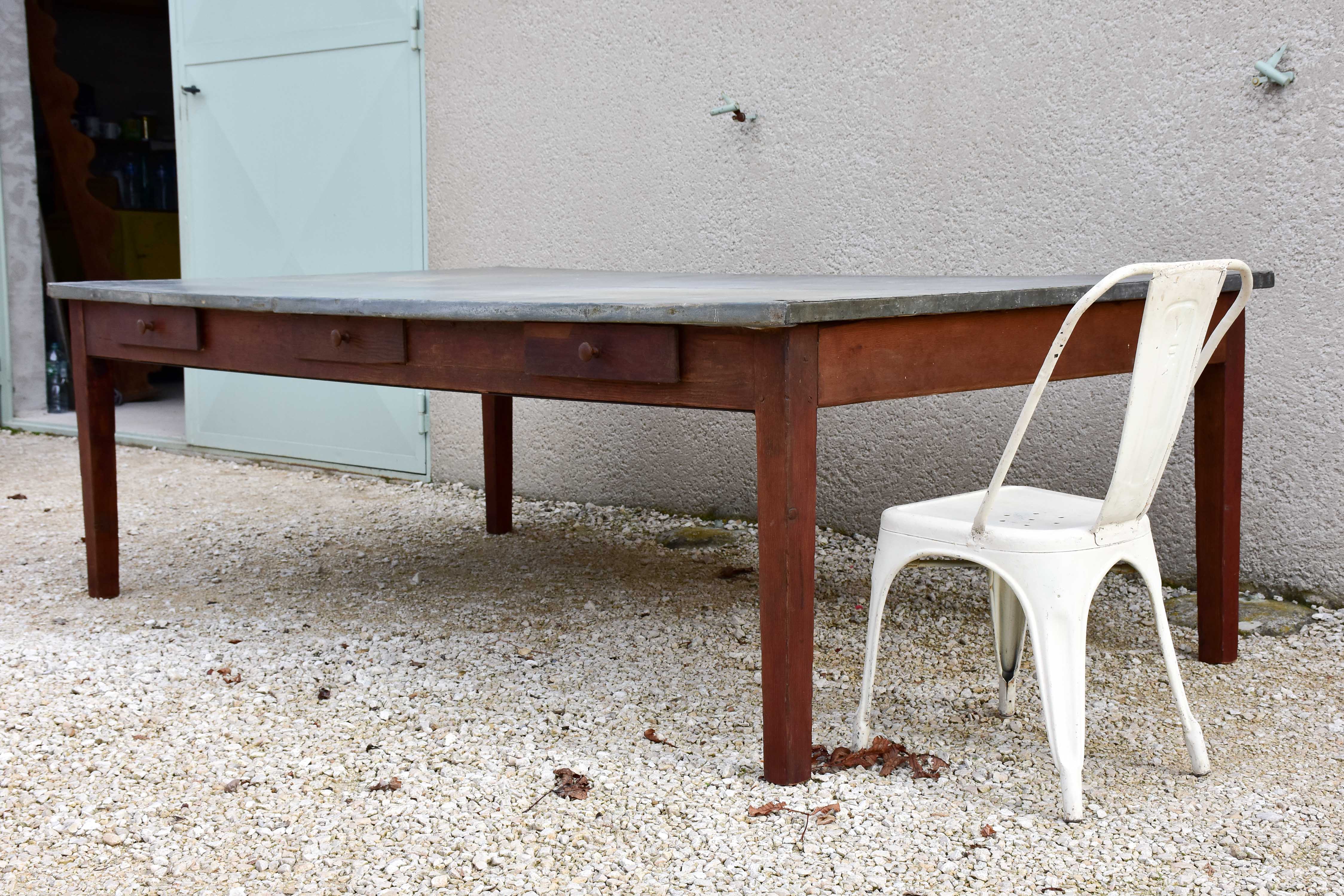 Very large French preparation table with zinc top