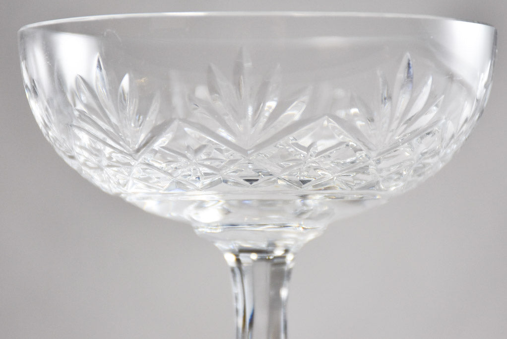 Set of 12 crystal champagne coups