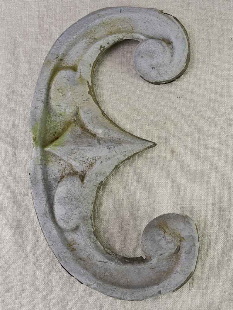 Collection of 10 salvaged French zinc elements - 19th century 9"