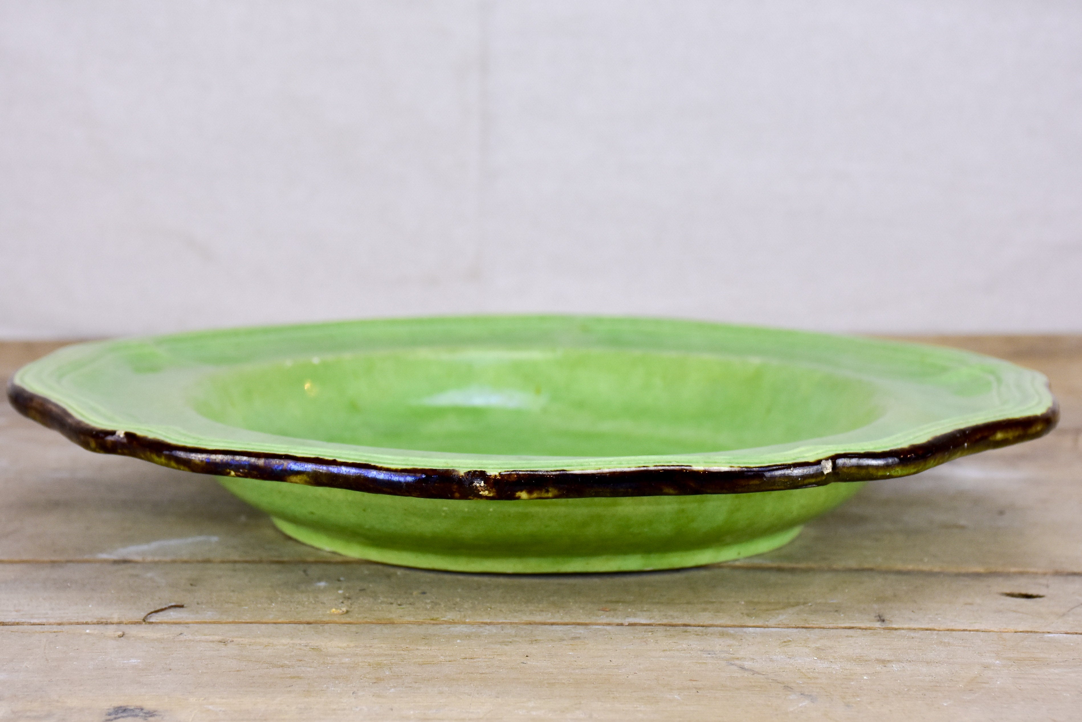 Collection of vintage green plates by Etienne Noël, Dieulefit