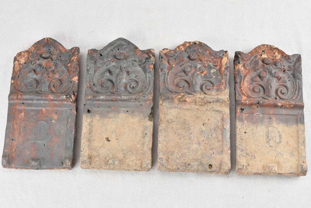 Collection of 10 garden bed edge pieces 11¾"