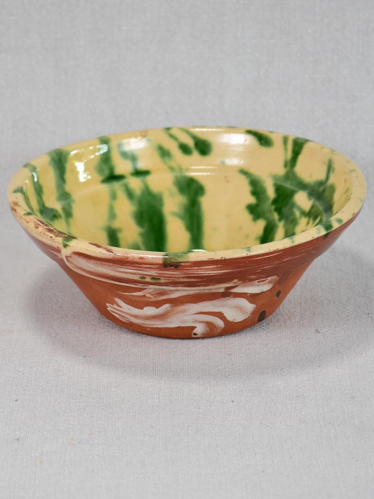 Small vintage bowl from Drôme - yellow and green 8"