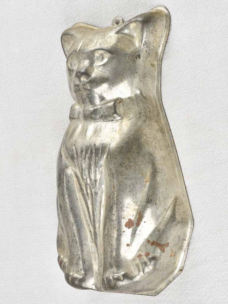 Vintage French chocolate / cake mold - cat 12¼"