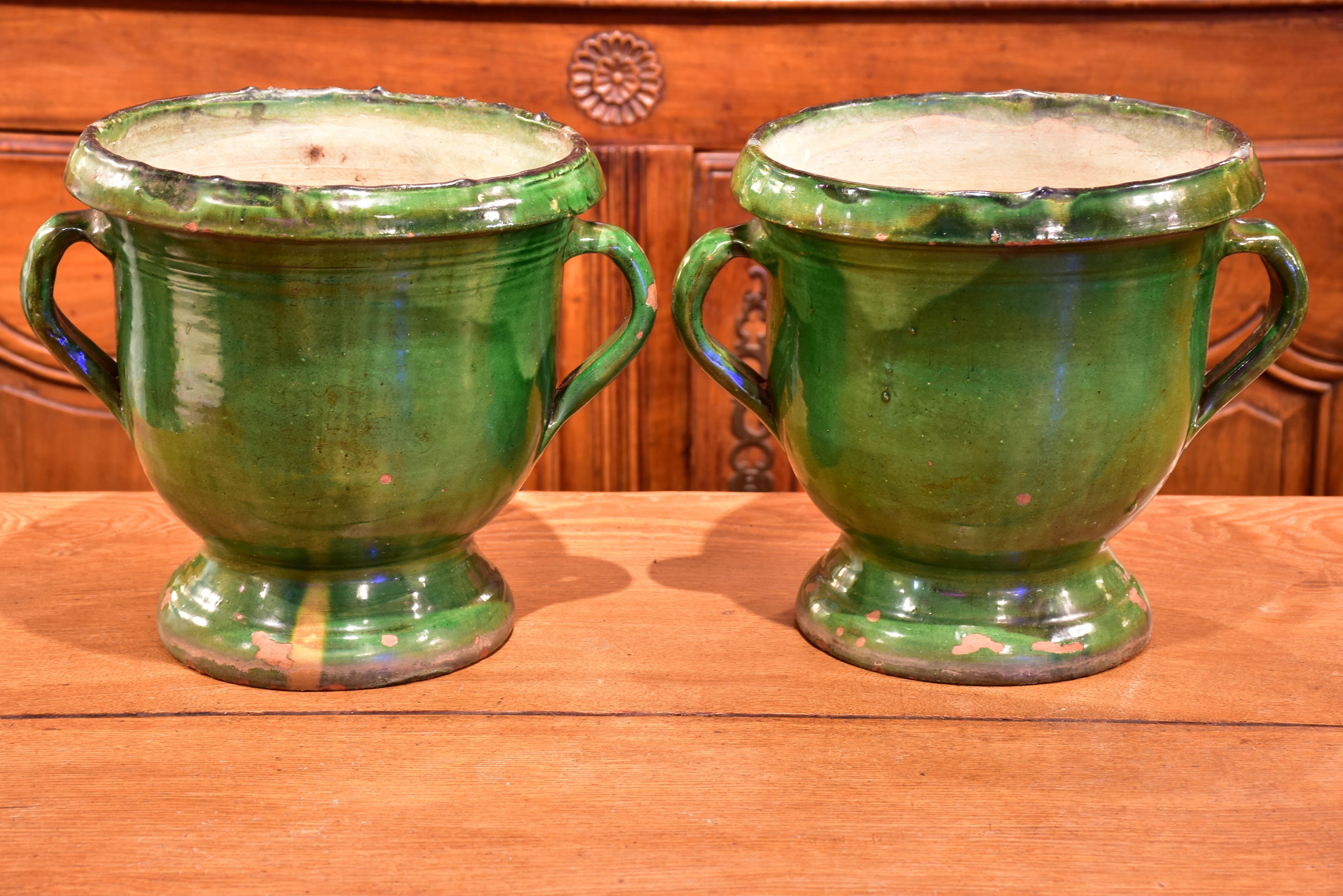 Castelnaudary planters, green 19th-century (two)