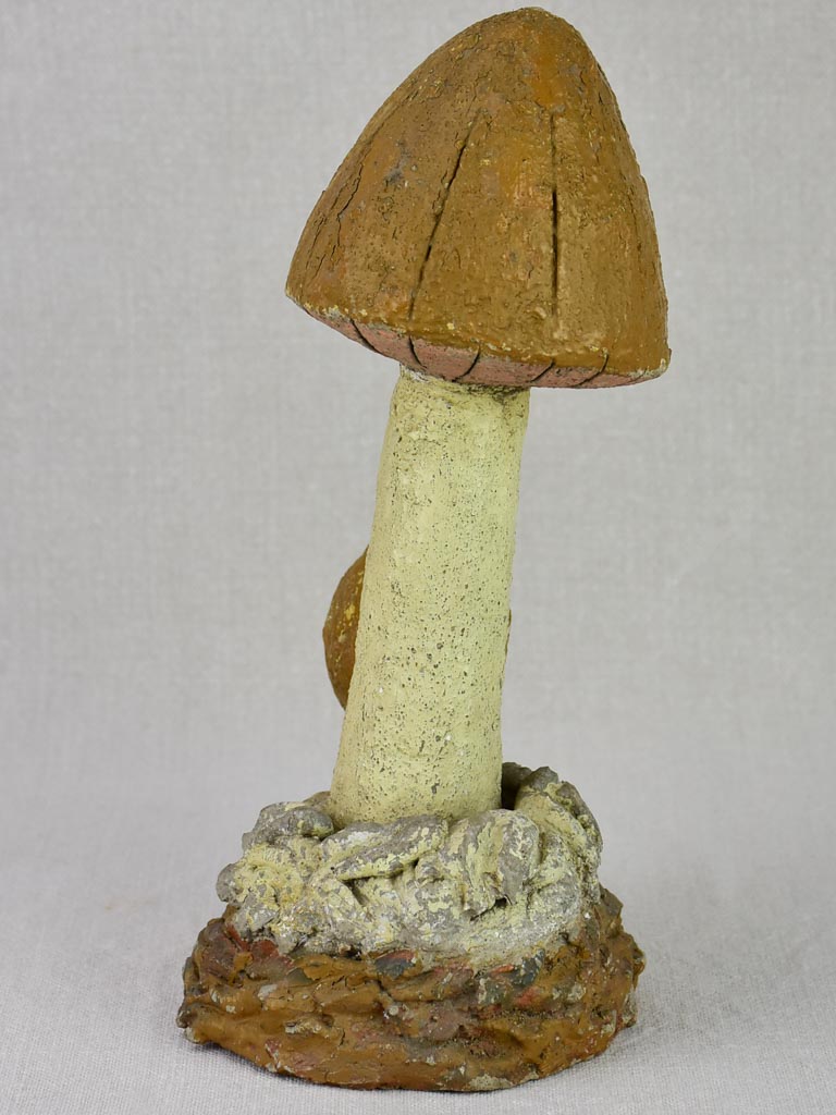 Vintage French sculpture of a mushroom 11½"