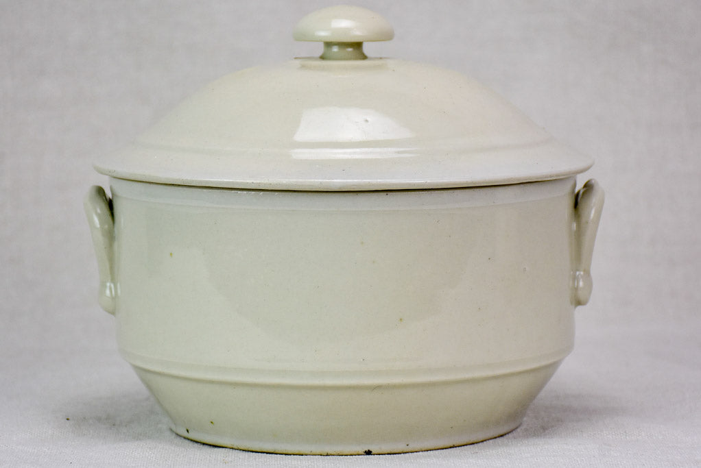 Antique French soup tureen 8¼"