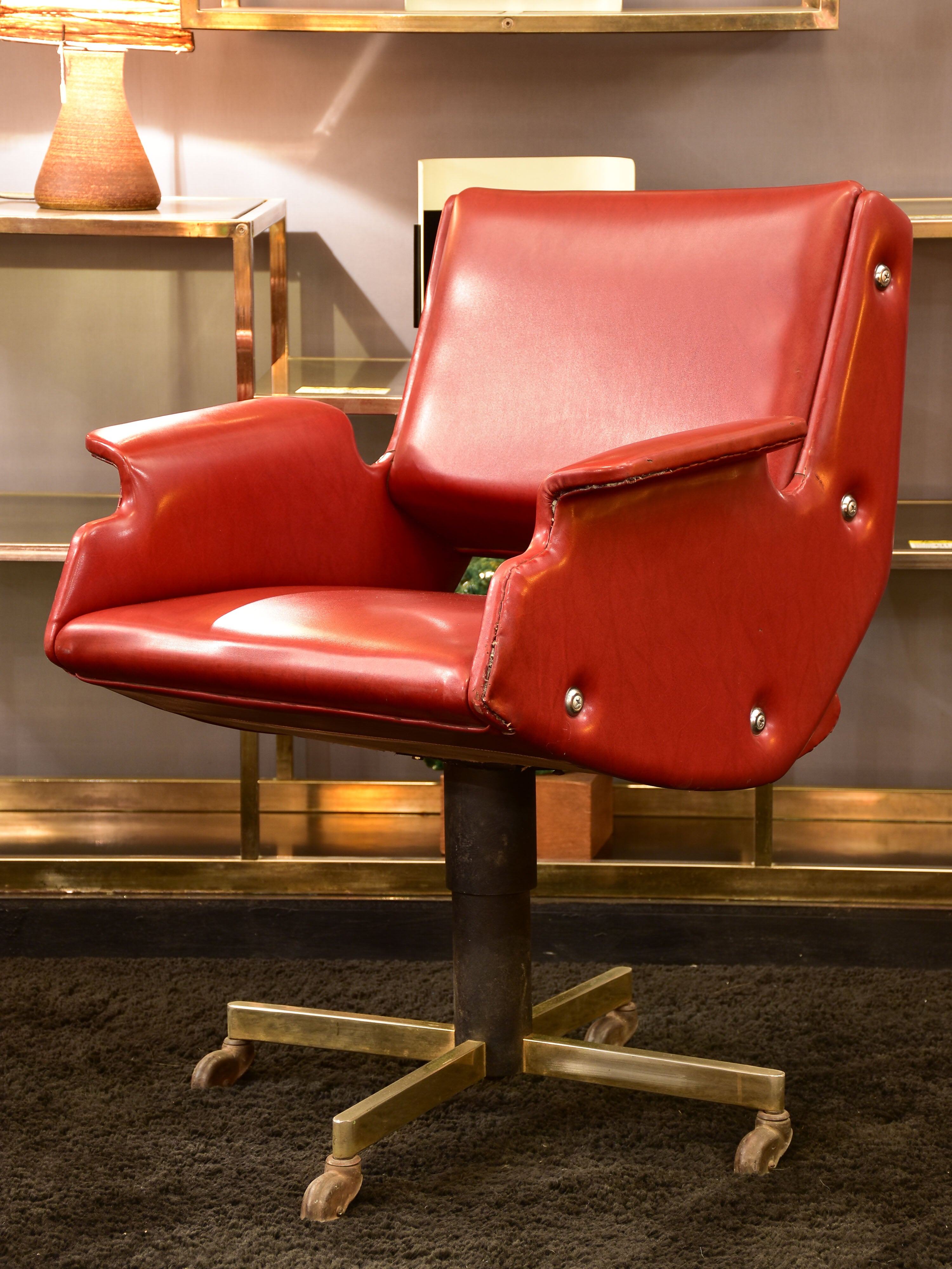 Vintage French swivel armchair - red skai 1960's