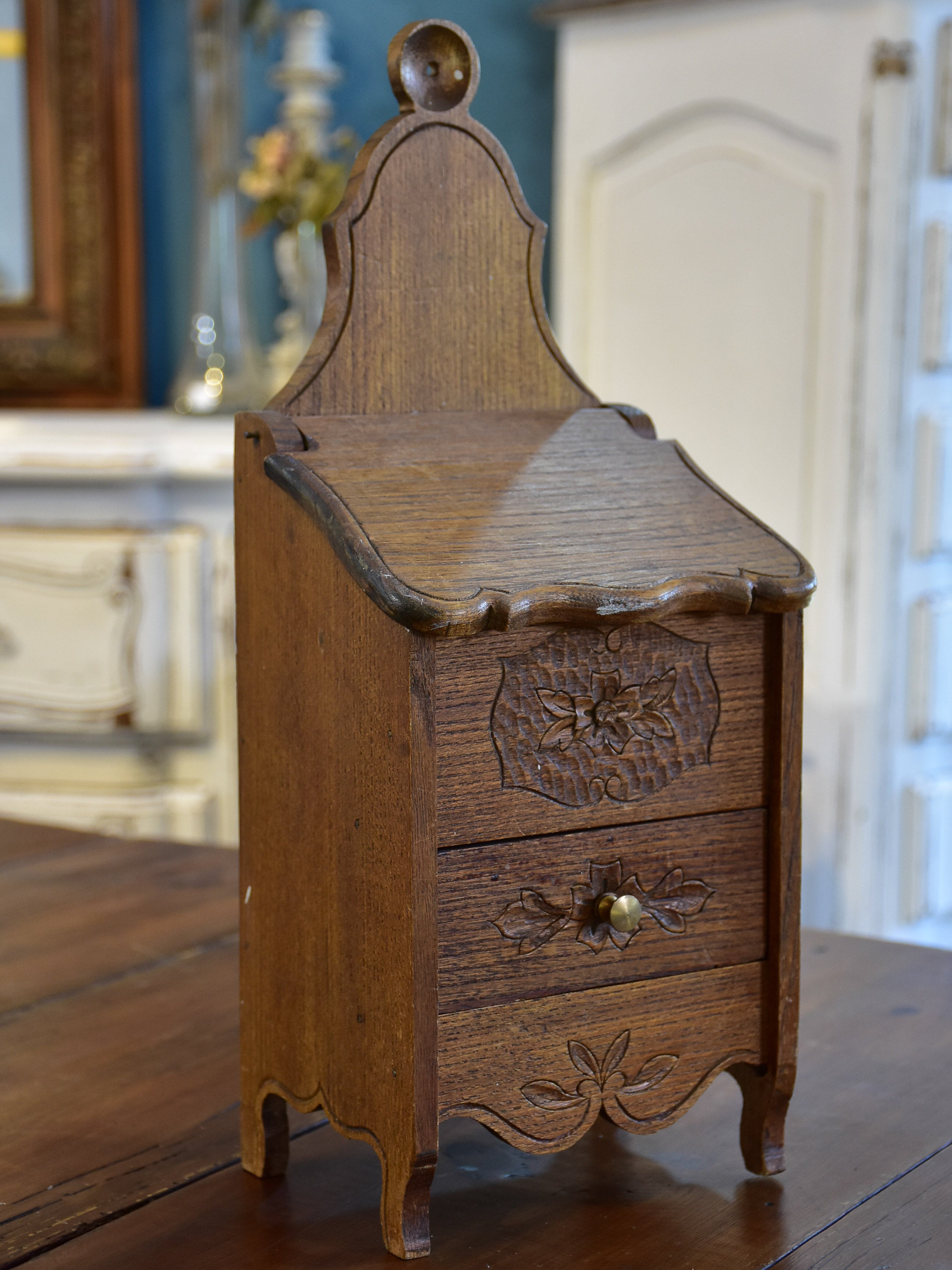 Provençal salt cellar and match box