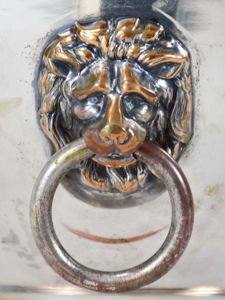 Ice bucket / glass chiller from the early 20th century with lion's head handles 10¼" diameter