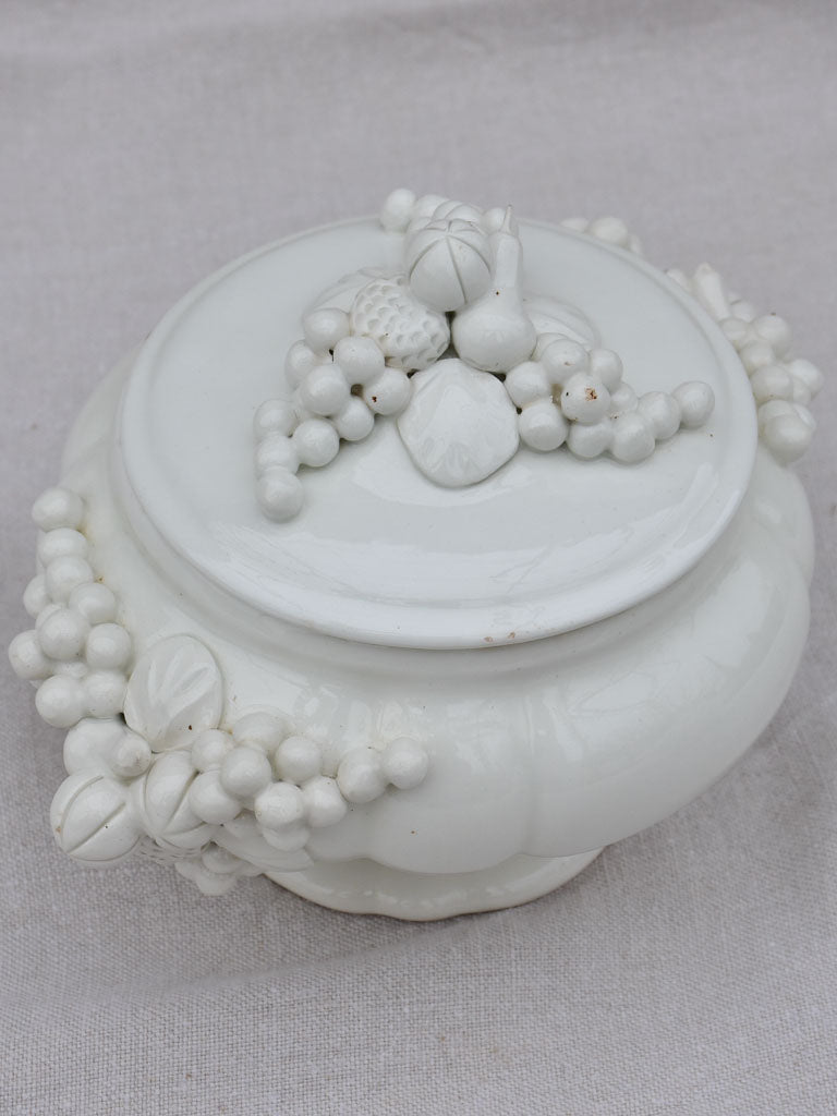 Pair of early 20th Century Italian soup tureens - white with sculpted garlands