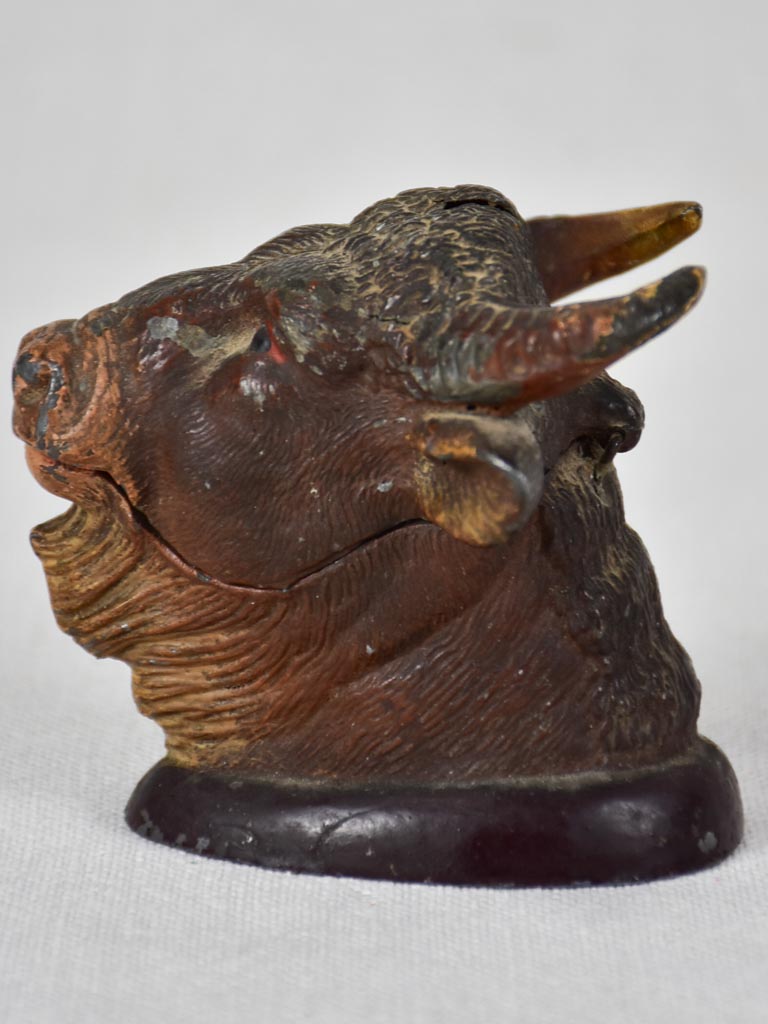 Rare 19th century inkwell - bull's head 3½"