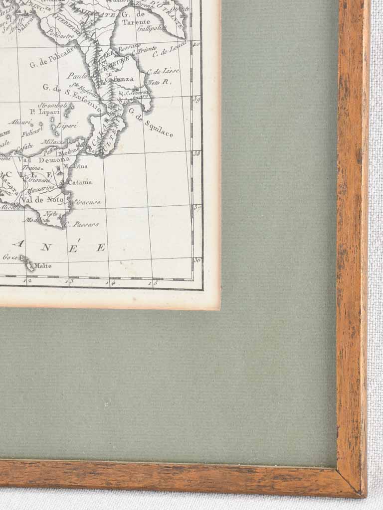 Elegant Aged Map Italy Home Decor