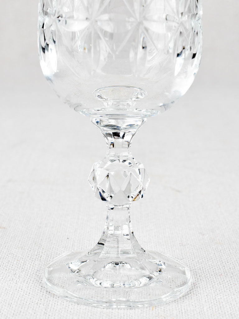 6 vintage Champagne flutes