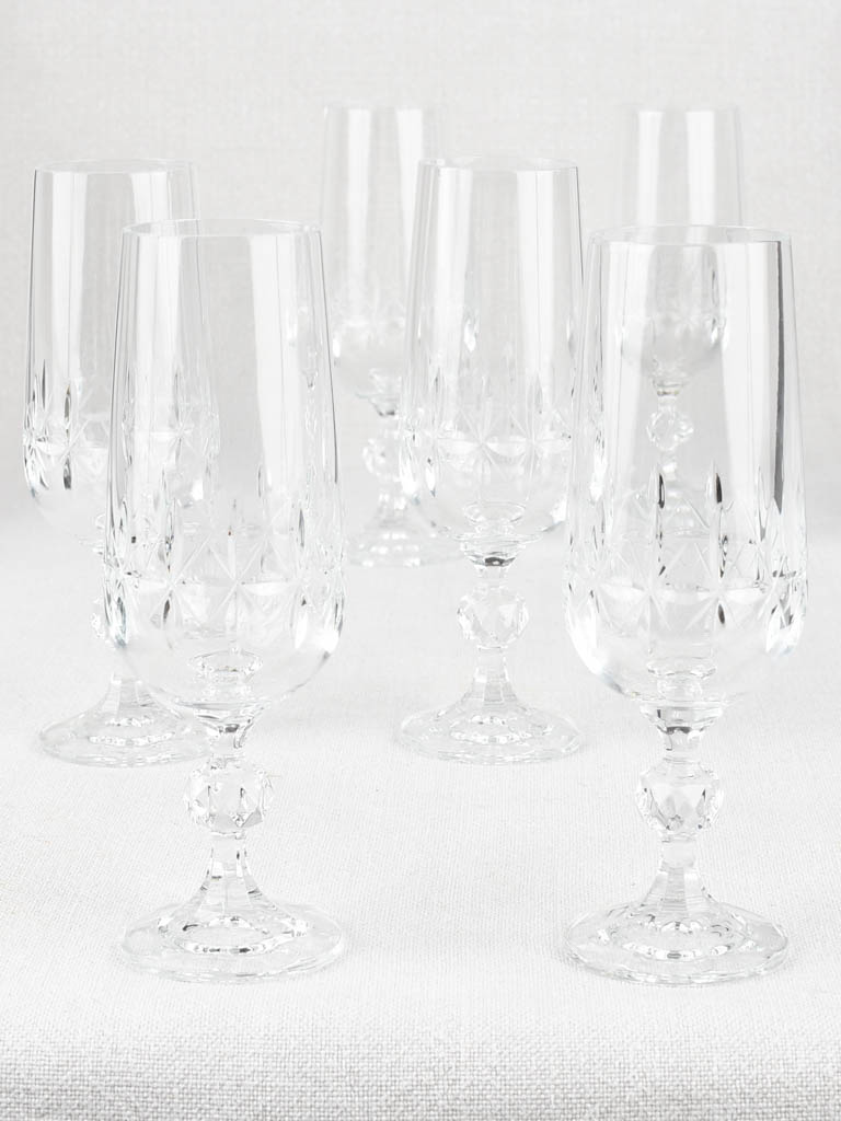 6 vintage Champagne flutes