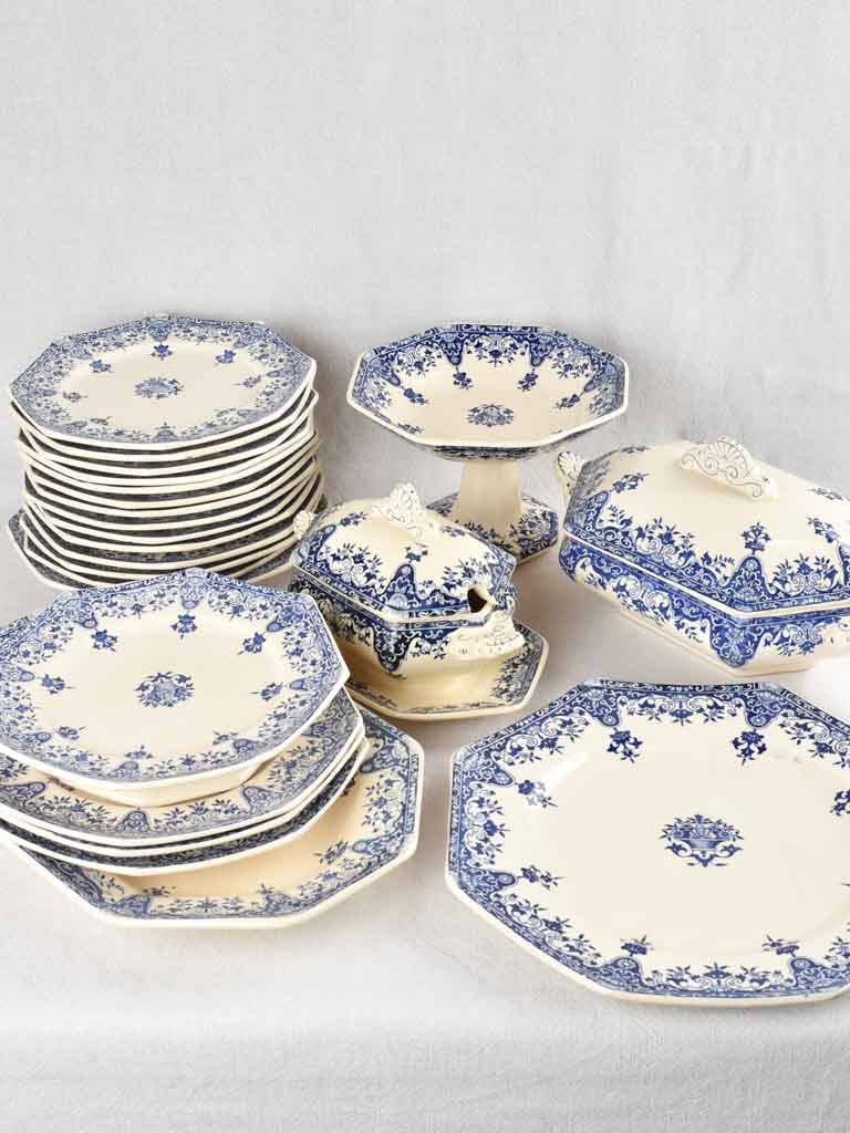 Blue & white Longchamp dinner service