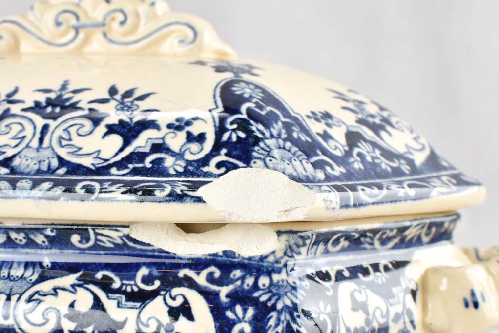 Blue & white Longchamp dinner service